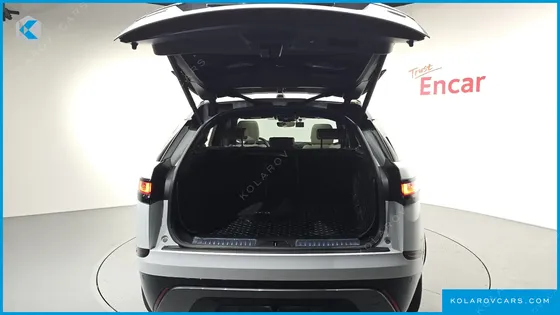LAND ROVER RANGE ROVER VELAR 2.0 D240 R-DYNAMIC SE