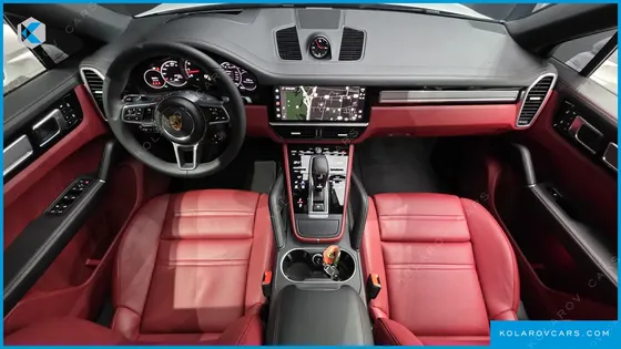 PORSCHE CAYENNE 3.0 COUPE PLATINUM EDITION
