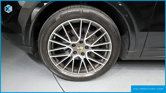 PORSCHE CAYENNE 3.0