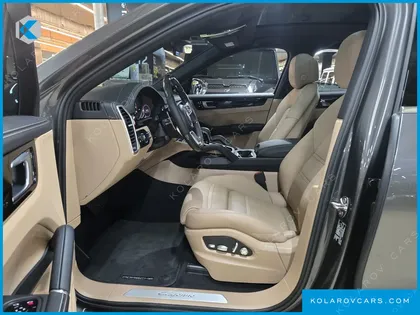 PORSCHE CAYENNE 3.0 COUPE