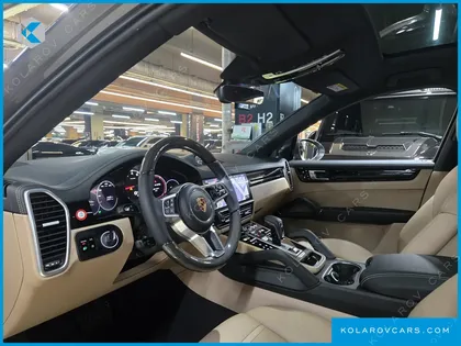 PORSCHE CAYENNE 3.0 COUPE