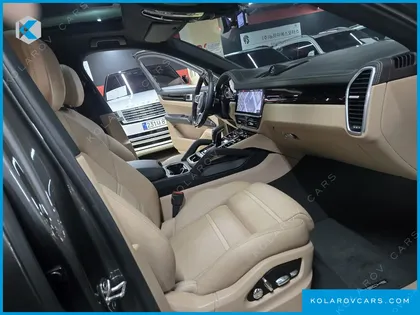 PORSCHE CAYENNE 3.0 COUPE