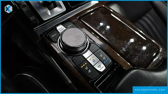 GENESIS EQ900 3.8 GDI AWD