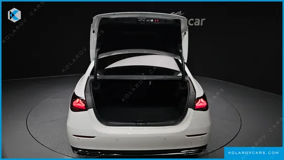 MERCEDES E-CLASS E200 AVANTGARDE