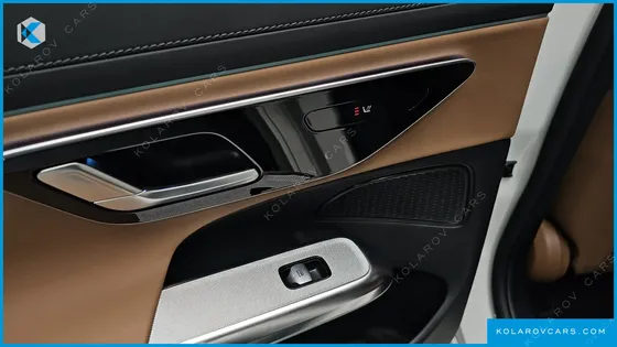 MERCEDES E-CLASS E200 AVANTGARDE