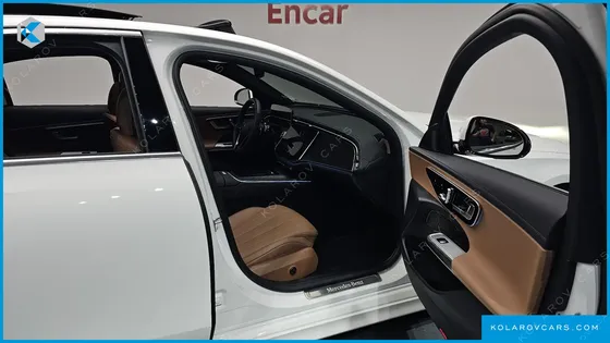 MERCEDES E-CLASS E200 AVANTGARDE