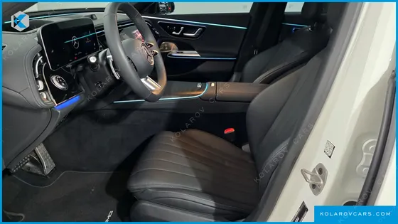 MERCEDES E-CLASS E300 4MATIC AMG LINE