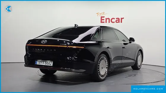 HYUNDAI GRANDEUR CALLIGRAPHY