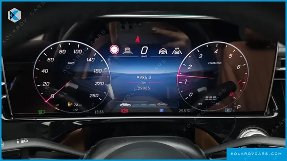 MERCEDES E-CLASS E300 4MATIC AMG LINE