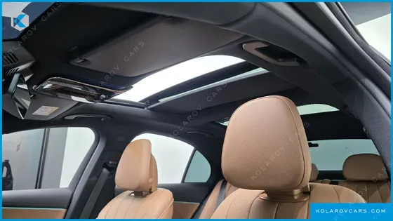 MERCEDES E-CLASS E300 4MATIC AMG LINE