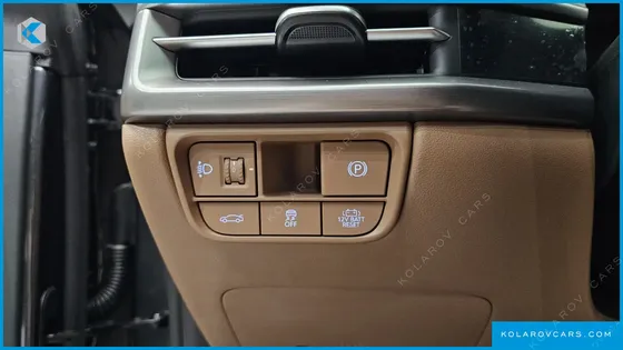 HYUNDAI GRANDEUR PREMIUM