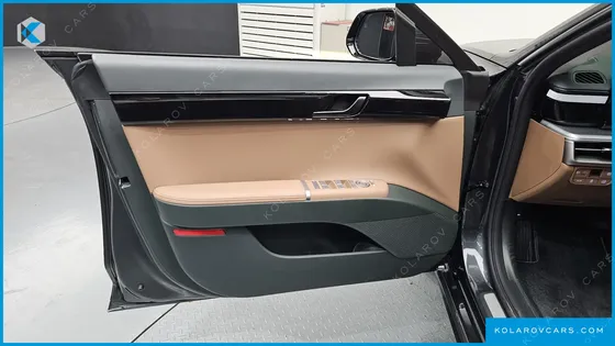 HYUNDAI GRANDEUR PREMIUM