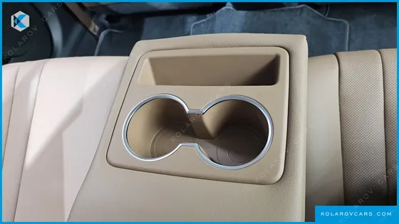 HYUNDAI GRANDEUR PREMIUM