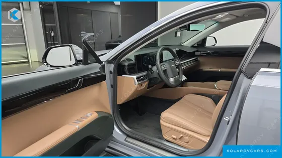 HYUNDAI GRANDEUR PREMIUM