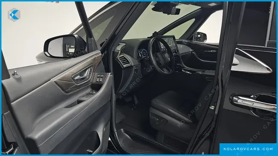 TOYOTA ALPHARD 2.5 HEV EXECUTIVE AWD