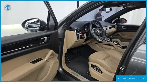 PORSCHE CAYENNE 3.0
