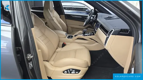 PORSCHE CAYENNE 3.0