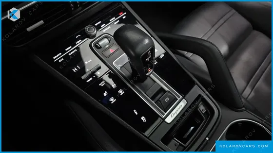 PORSCHE CAYENNE 3.0 COUPE