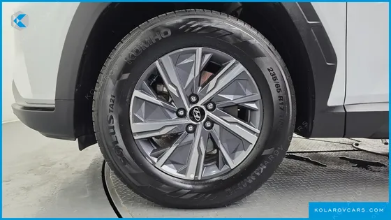 HYUNDAI TUCSON MODERN 2WD