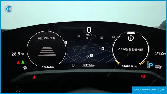 PORSCHE TAYCAN 4S