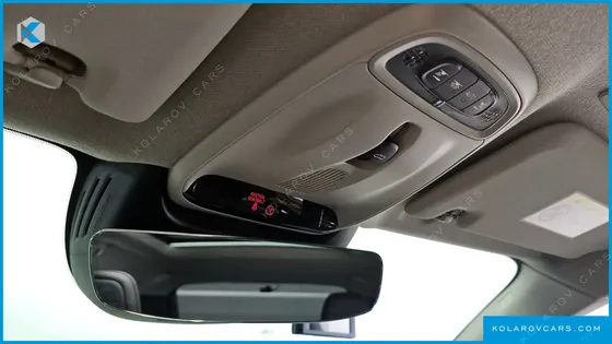VOLVO XC40 B4 MOMENTUM