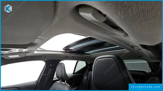 VOLVO XC40 B4 MOMENTUM