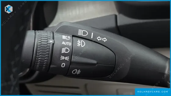 VOLVO XC40 B4 ULTIMATE BRIGHT