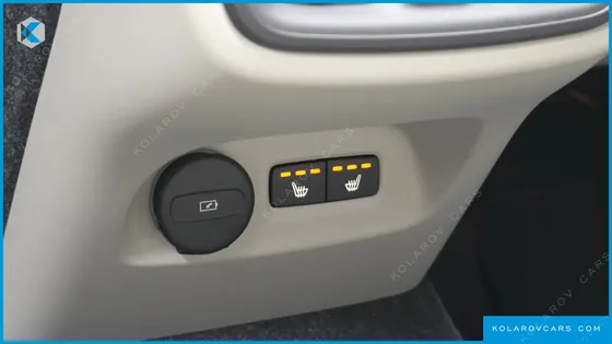 VOLVO XC40 B4 ULTIMATE BRIGHT