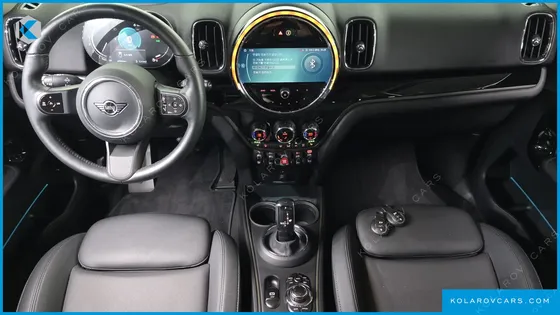 MINI COUNTRYMAN CLASSIC PLUS LAUNCH PACK