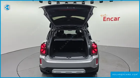 MINI COUNTRYMAN CLASSIC PLUS LAUNCH PACK