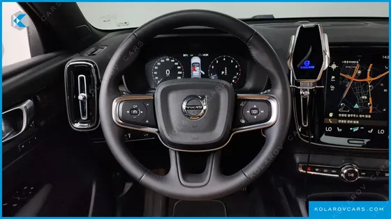 VOLVO XC40 B4 INSCRIPTION