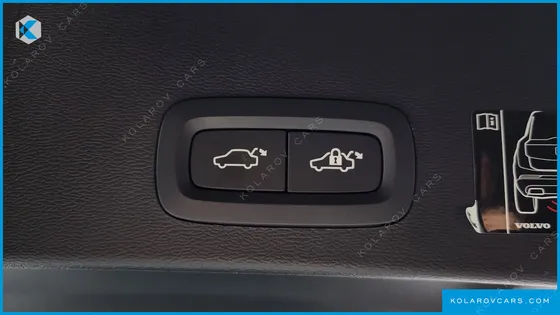 VOLVO XC40 B4 INSCRIPTION