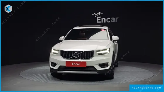 VOLVO XC40 B4 INSCRIPTION