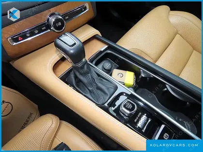 VOLVO XC90 T6 INSCRIPTION