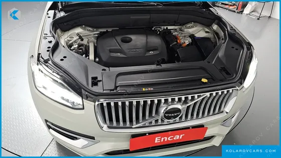 VOLVO XC90 T8 ULTIMATE BRIGHT HYBRID