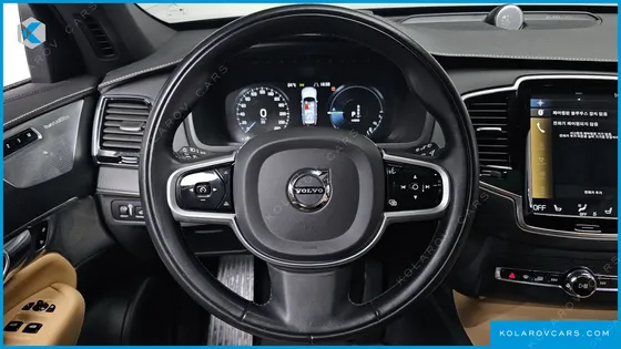 VOLVO XC90 T8 ULTIMATE BRIGHT HYBRID