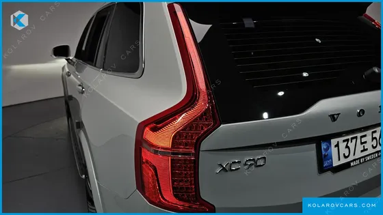 VOLVO XC90 T8 ULTIMATE BRIGHT HYBRID