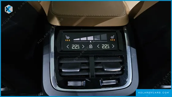 VOLVO XC90 T8 ULTIMATE BRIGHT HYBRID
