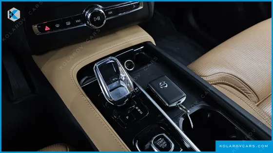 VOLVO XC90 B6 ULTIMATE BRIGHT