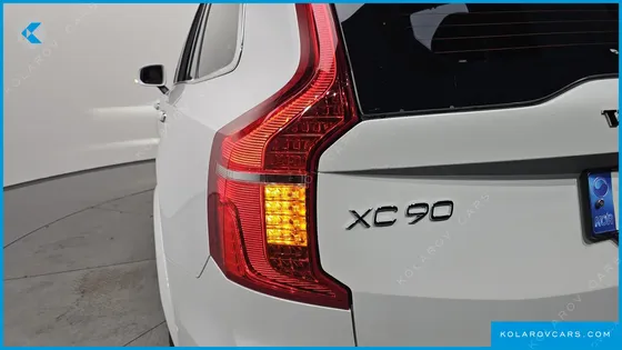 VOLVO XC90 B6 ULTIMATE BRIGHT