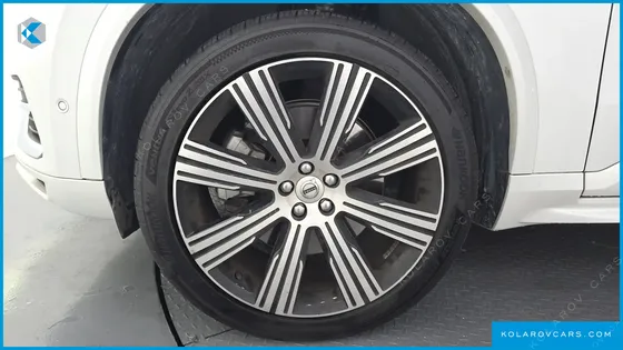 VOLVO XC90 T8 ULTIMATE BRIGHT HYBRID