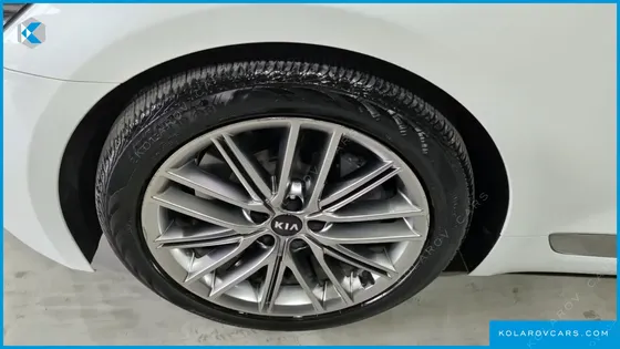 KIA K9 3.3 T-GDI AWD