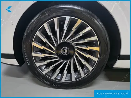 HYUNDAI GRANDEUR CALLIGRAPHY