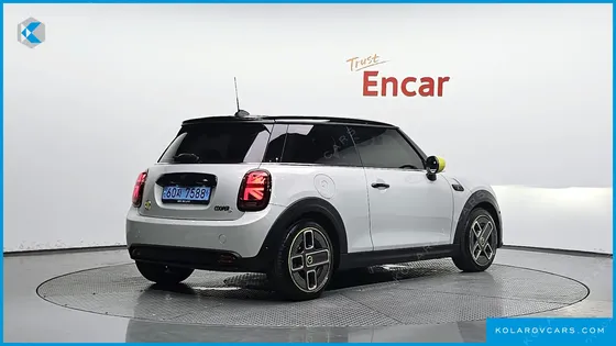 MINI COOPER SE ELECTRIC