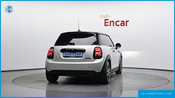 MINI COOPER SE ELECTRIC