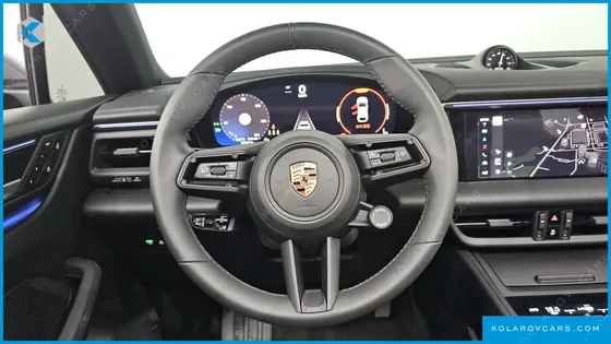 PORSCHE MACAN BASE 4