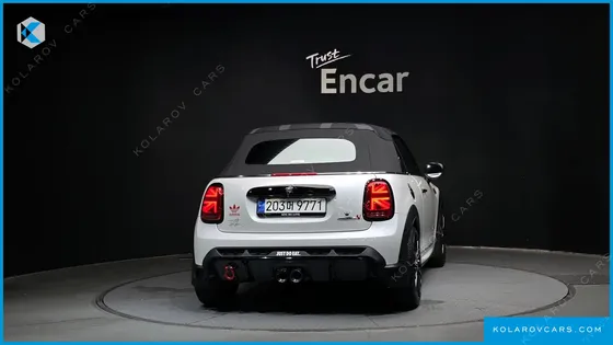 MINI COOPER CONVERTIBLE JCW