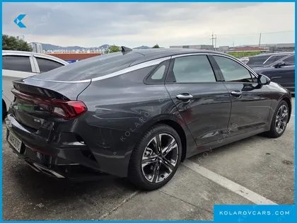 KIA K5 SIGNATURE