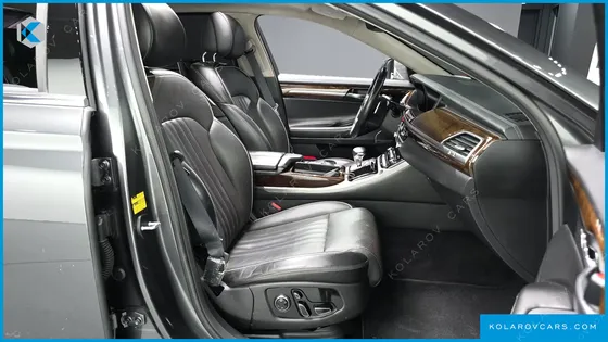 GENESIS EQ900 3.8 GDI AWD