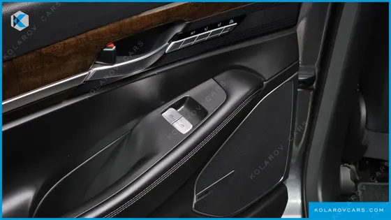 GENESIS EQ900 3.8 GDI AWD